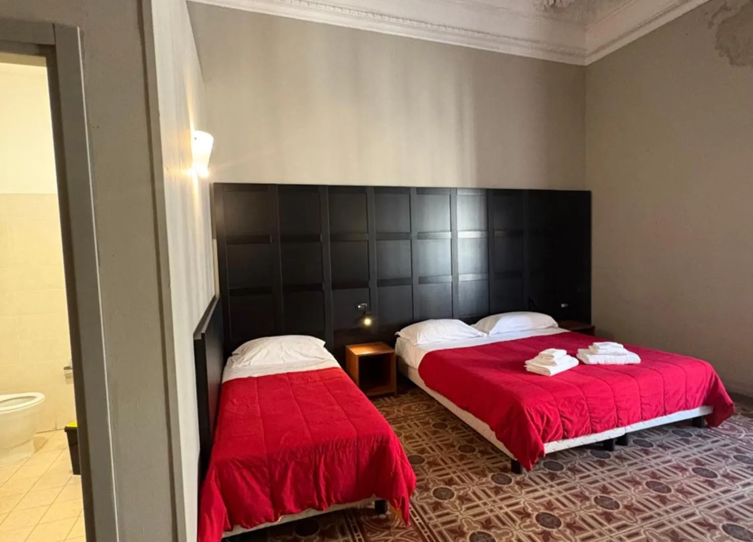 Santuzza Art Hotel Katanya